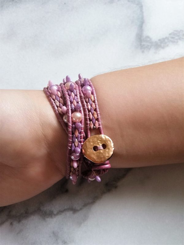 Relief, paars, purple, wrapbracelet, wikkelarmband, armband, leather, leder, bracelet